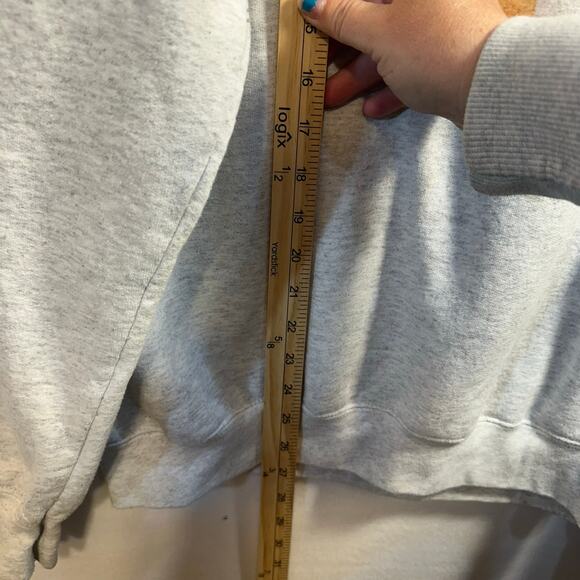 Yellowstone Dutton Ranch Sweatshirt Unisex M Cowboy Western Merch Graphic Top - Picture 9 of 11